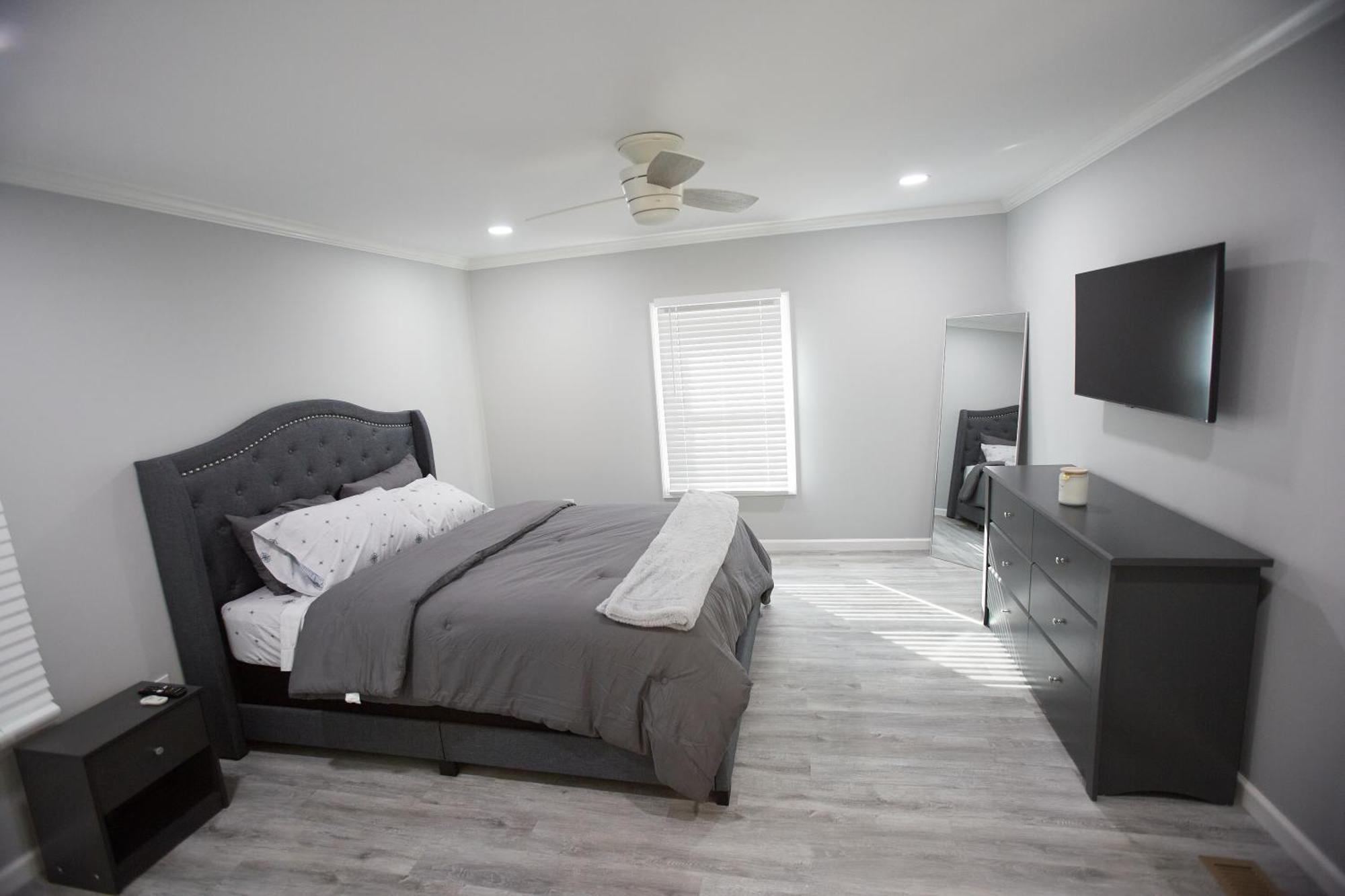 Holiday home 2 Bedroom Bliss Modern Comfort *