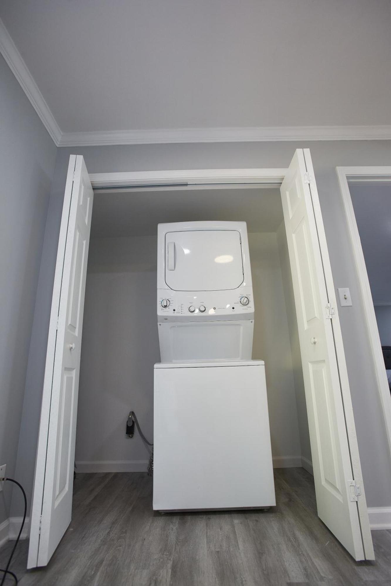2 Bedroom Bliss Modern Comfort Holiday home
